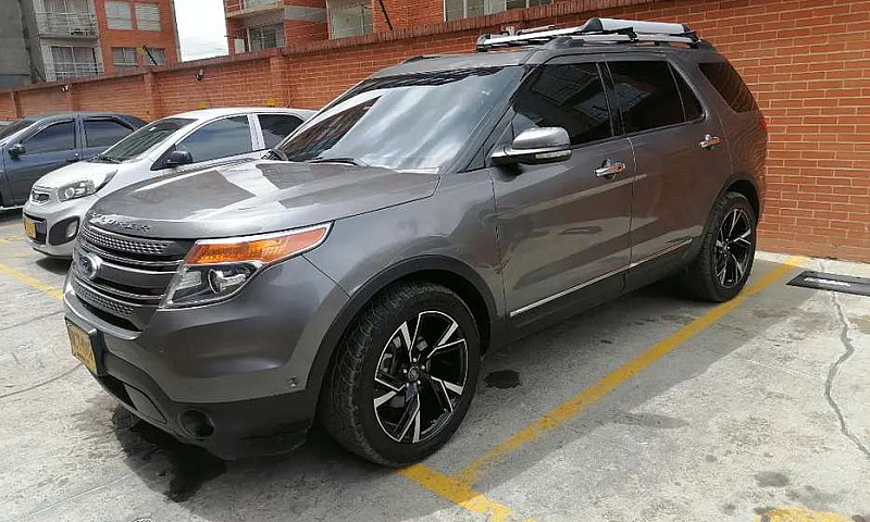 Ford Explorer 2013 L...