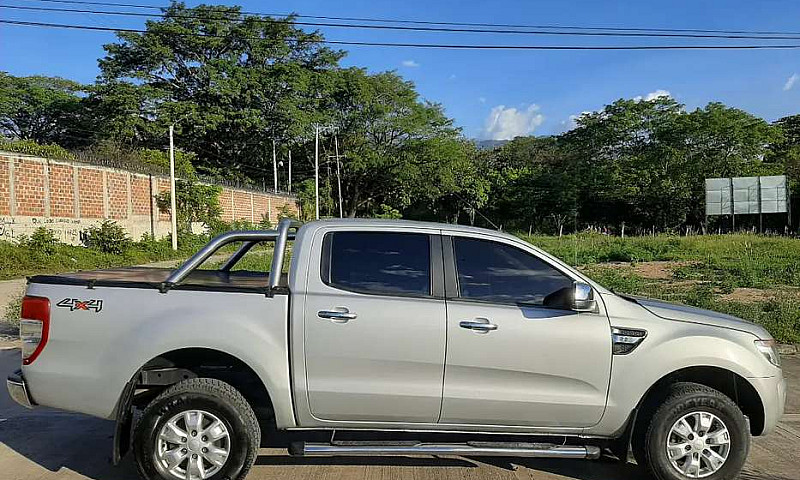 Vendo Camioneta...