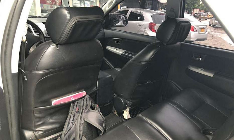 Toyota Fortuner 2015...
