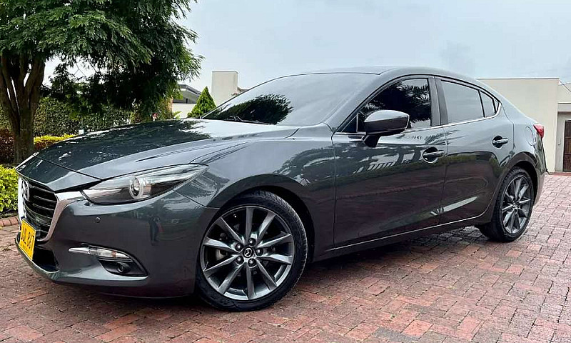 Mazda 3 Grand Tourin...