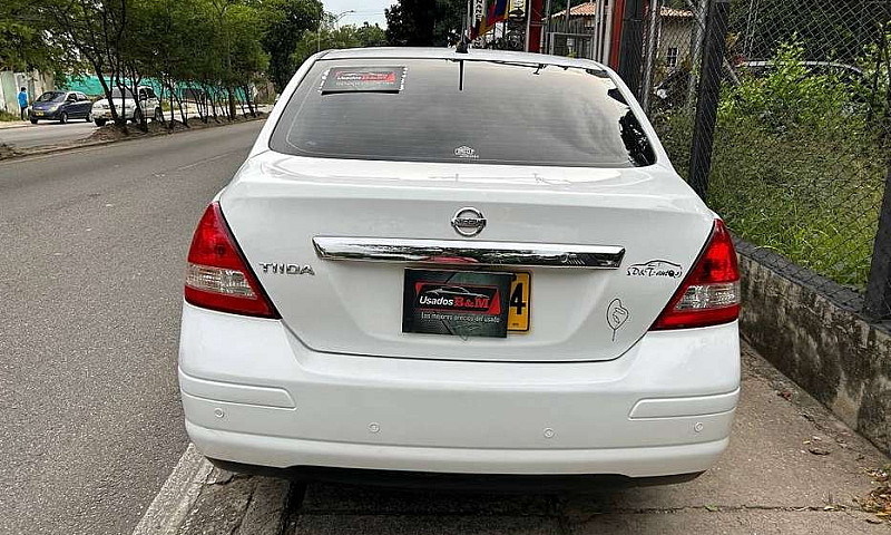 Nissan Tiida 2008...