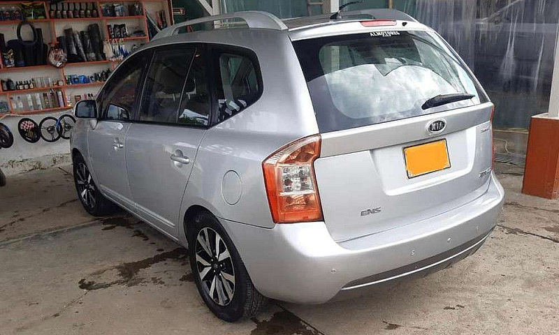Kia Carens - New Car...