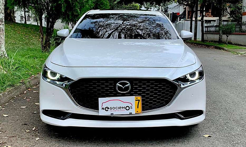 Mazda 3 Grand Tourin...