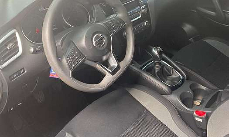 Vendo Nissan Qashqai...