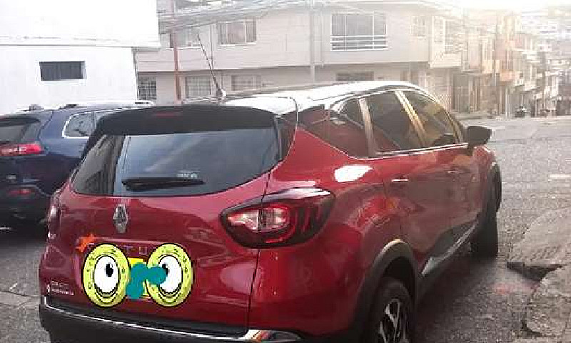 Renault Captur Versi...