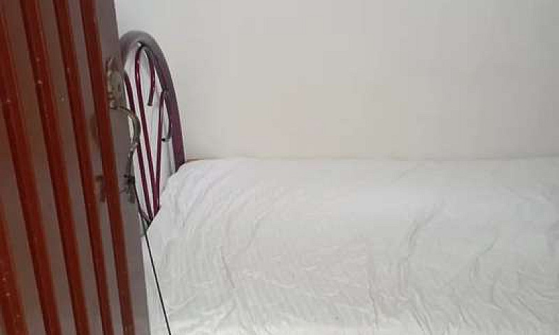 Alquiló Habitacion N...