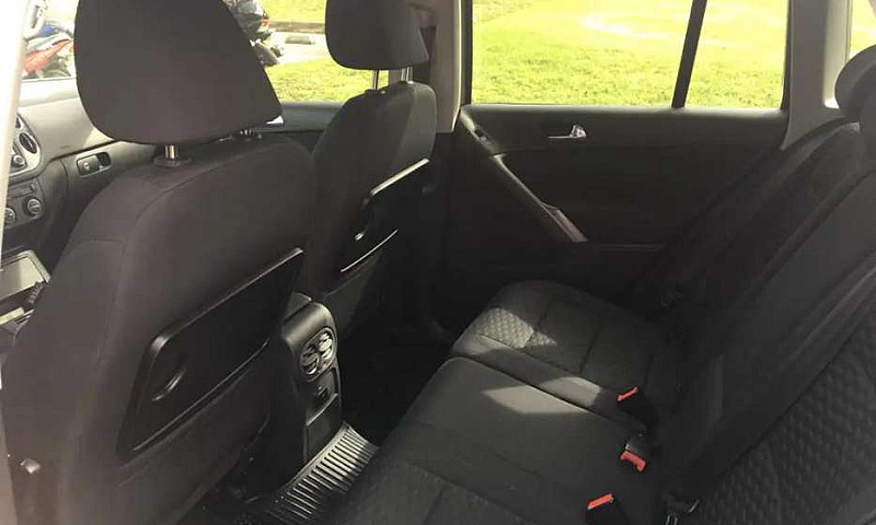 Volkswagen Tiguan 20...
