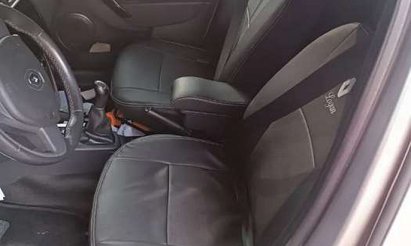 Renault Logan 2019...