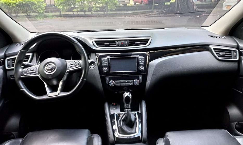 Nissan Qashqai Exclu...