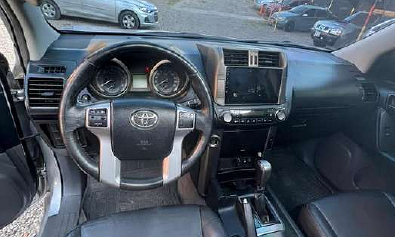 Vendo Toyota Prado...