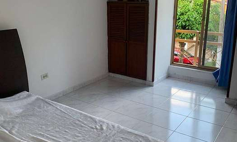 Casa En Venta Conjun...