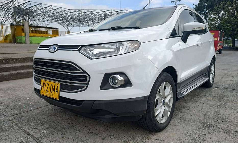 Ford Ecosport Titani...