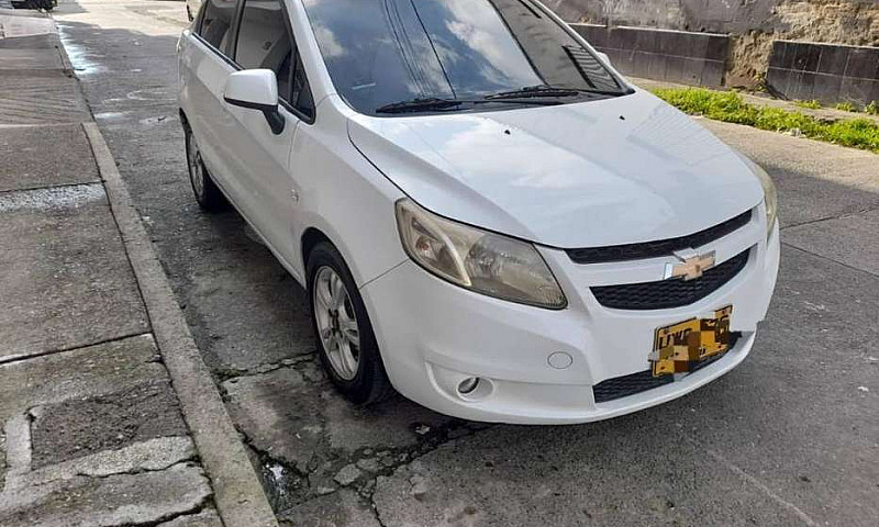 Vendo Chevrolet Sail...