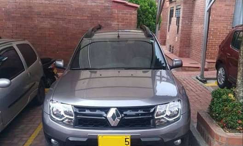 Vendo Renault Duster...