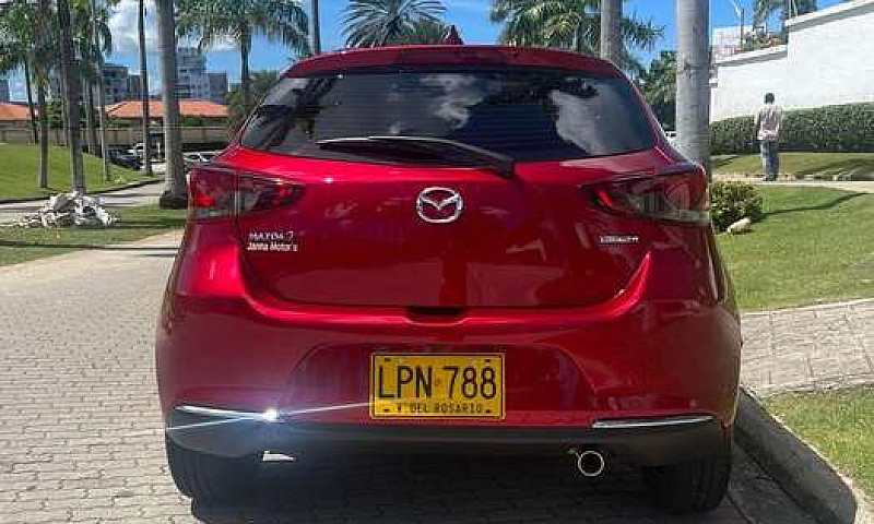 Mazda 2 Gran Touring...