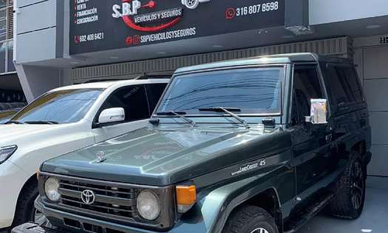 Toyota La D Cruise...