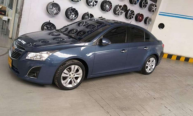 Chevrolet Cruze Lt...