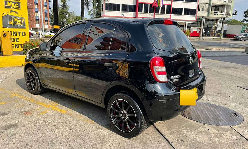 Nissan March Active...