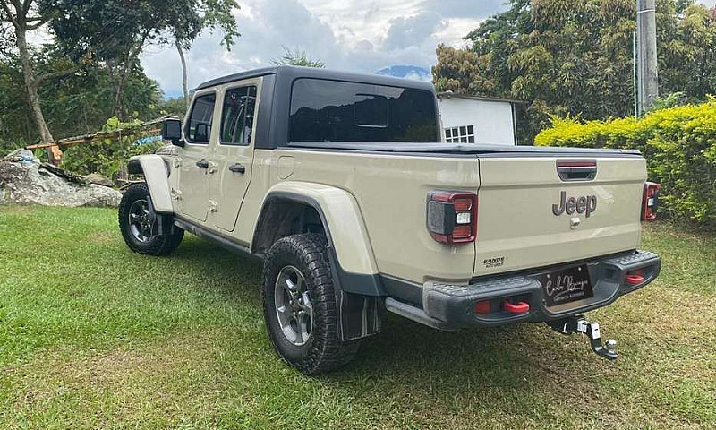 Jeep Gladiator 4X4 2...