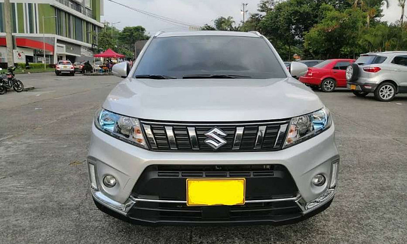 Suzuki Vitara Live A...