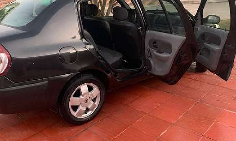 Renault Symbol En Ex...