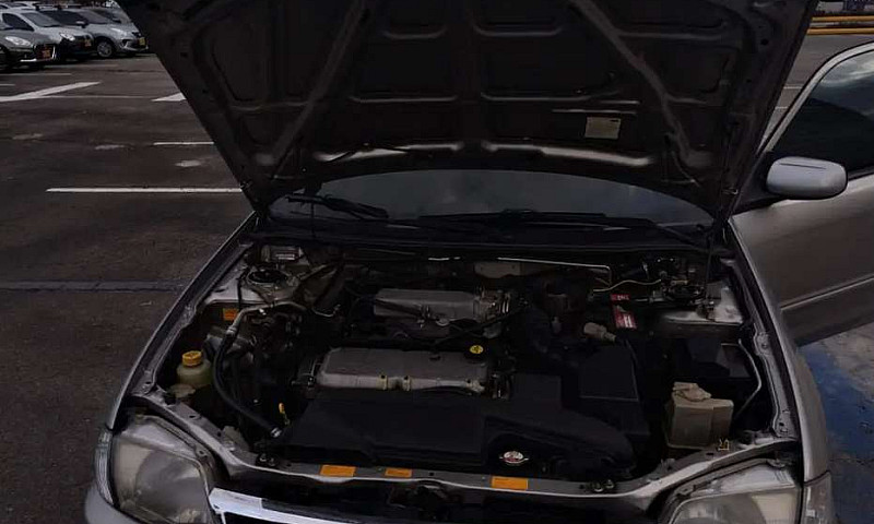 Vendo Ford Laser Exc...