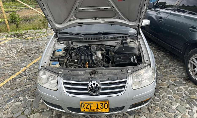 Se Venda Jetta Clasi...