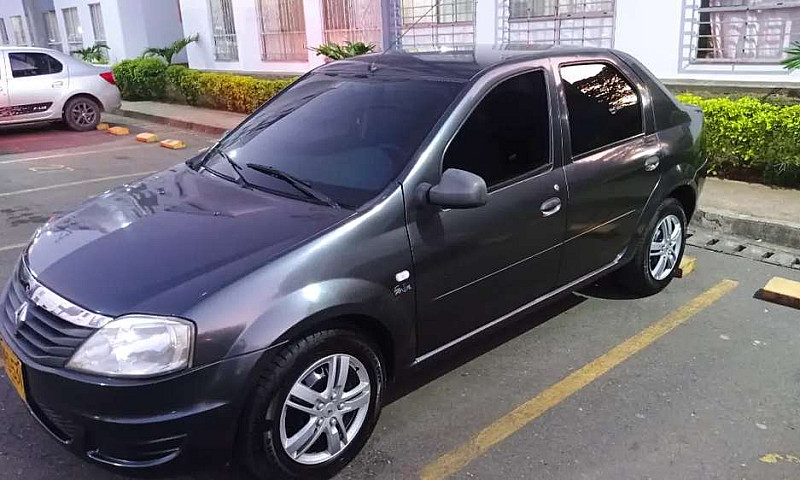 Renault Logan...