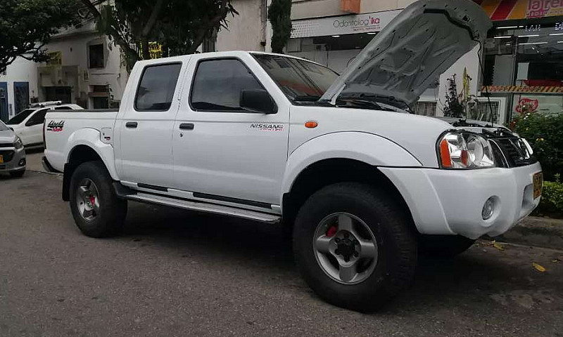 Nissan Frontier D22 ...