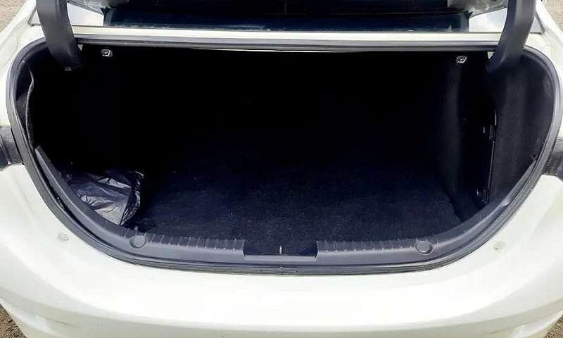 Hermoso Mazda 3 Prim...