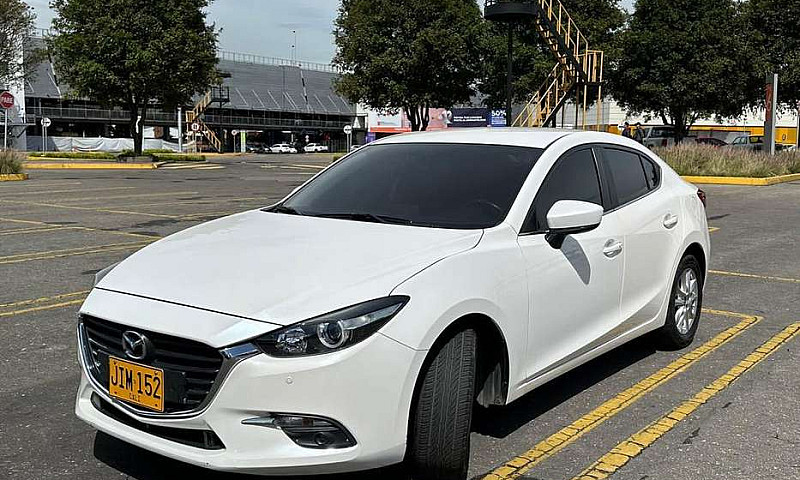 Mazda 3 Grand Tourin...