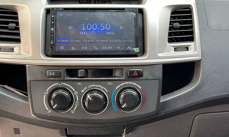 Vendo  Camioneta Toy...