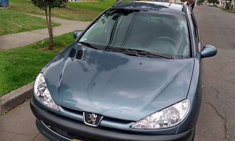 Vendo Peugeot 2006Uy...