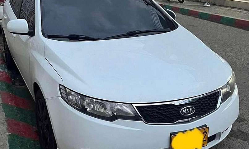 Vendo Kia Cerato For...