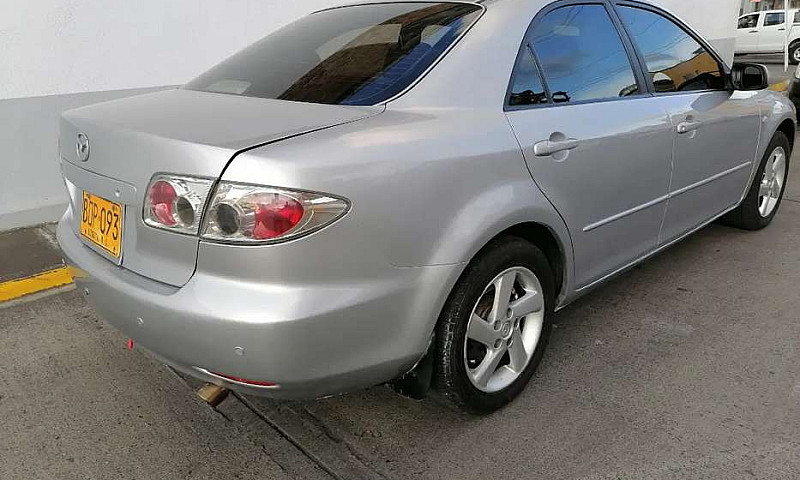 Vendo Mazda 6...