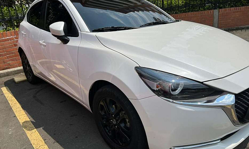 Mazda 2 Grand Tourin...