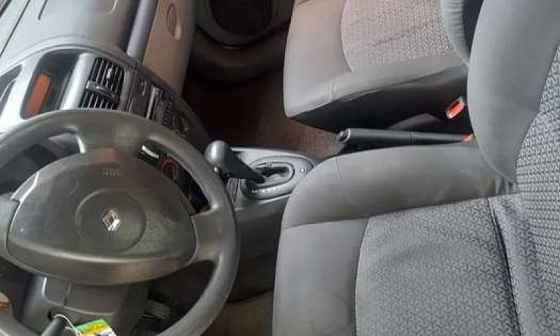 Vendo Renault Symbol...
