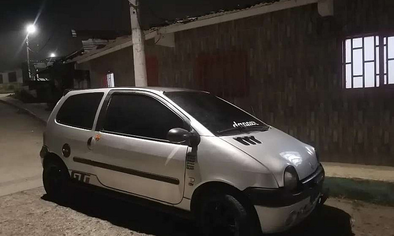 Vendo Renaul Twingo...