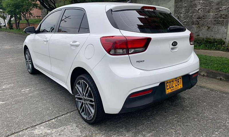 Kia Rio Vibrant...