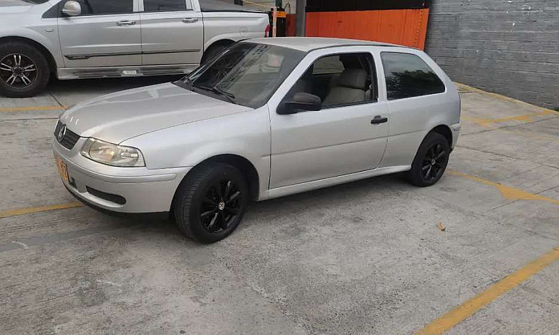 Volkswagen Gol 1.8...