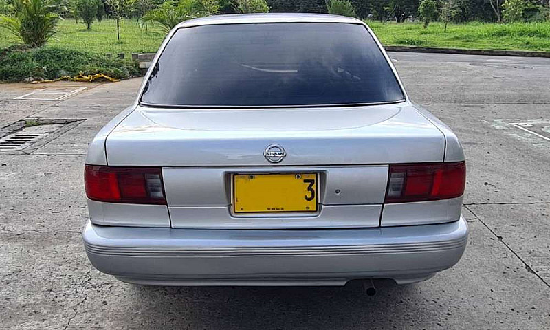 Nissan Sentra Aut Bl...