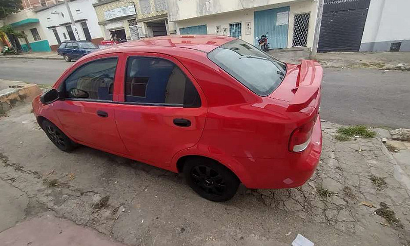 Vendo Aveo Motor 1.6...