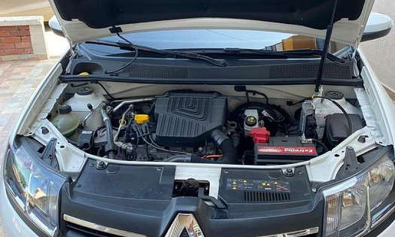 Renault Sandero 2017...