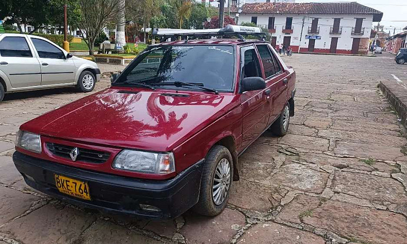 Se Vende Renault 9 I...