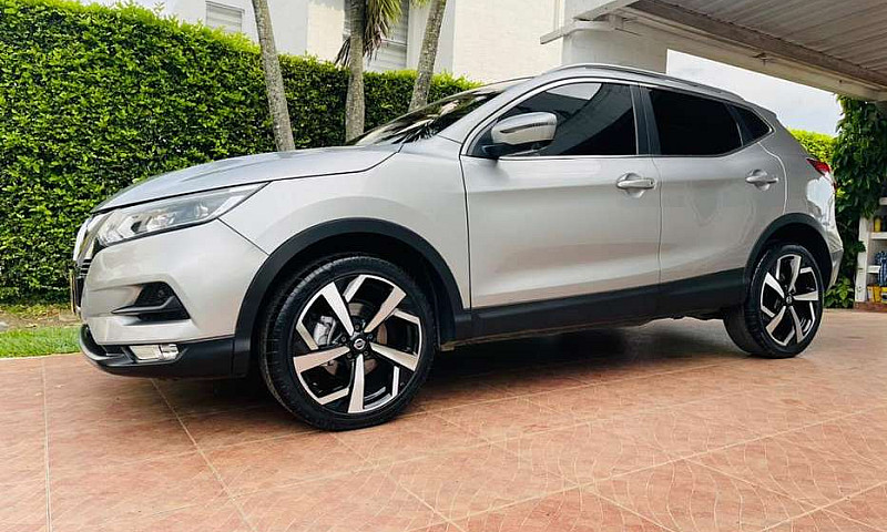 Nissan Qashqai Exclu...