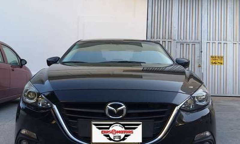 Mazda 3 Touring 2015...