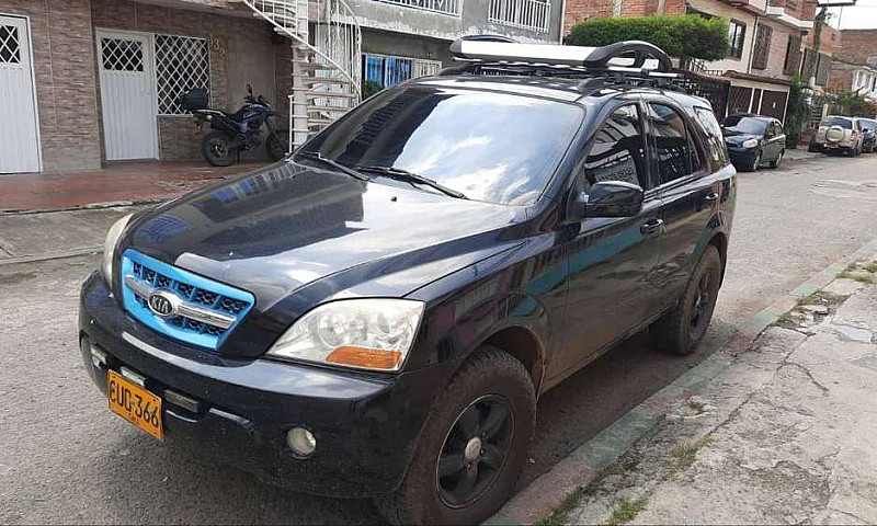 Vendo Kia Sorento Di...