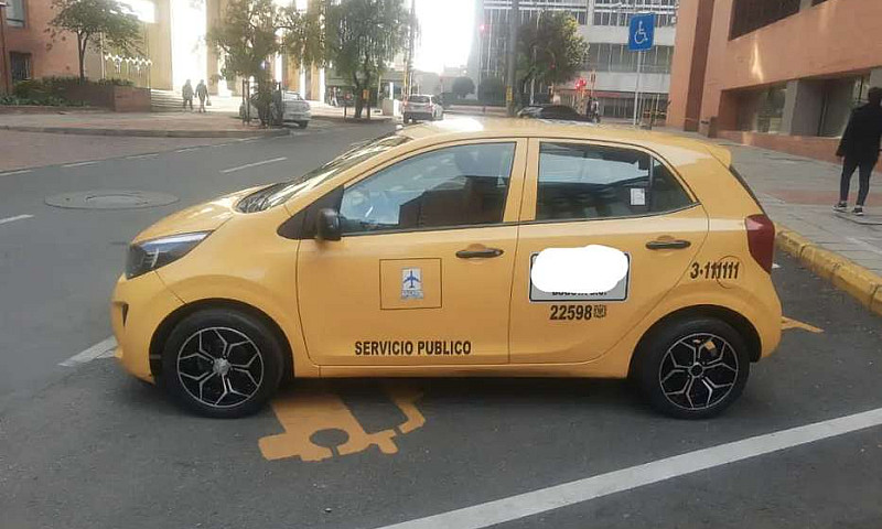 Taxi Kia Picanto 201...