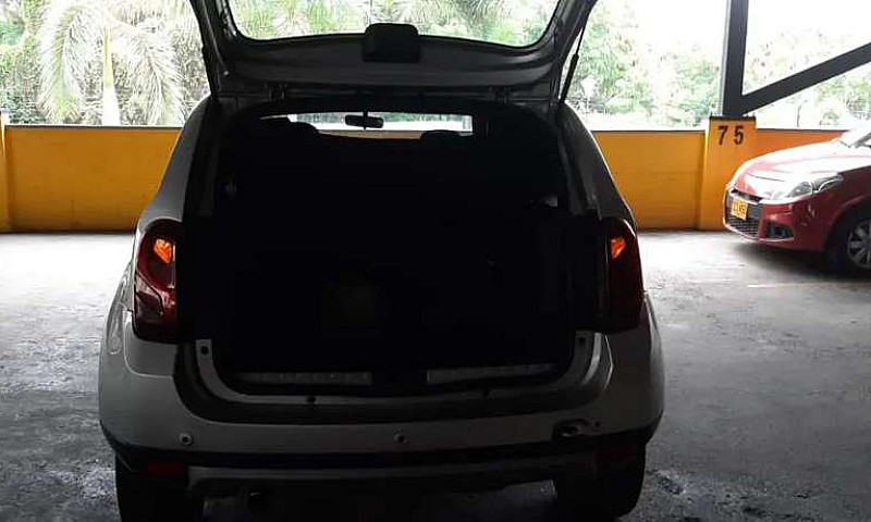 Renault Duster Dakar...