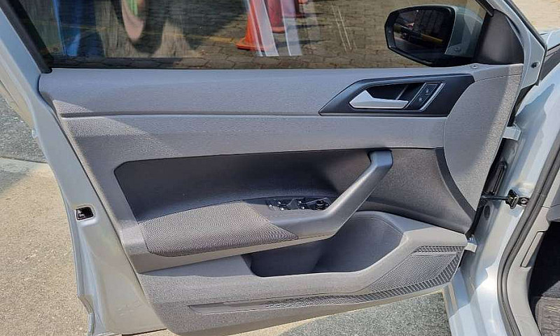 Volkswagen Polo Comf...